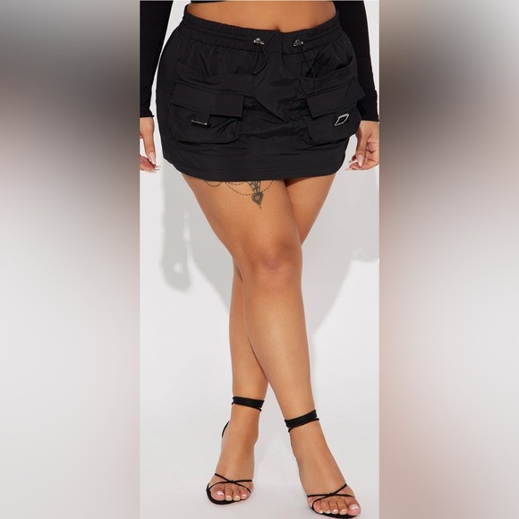 Fashion Nova Sleek Black Mini Skirt - Picture 5 of 10